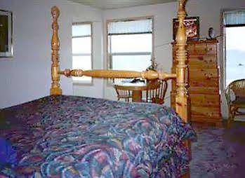 Inn At Barnum Point Camano Екстериор снимка